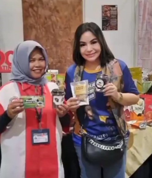 Bumbu Pecel dan Anisa Bahar